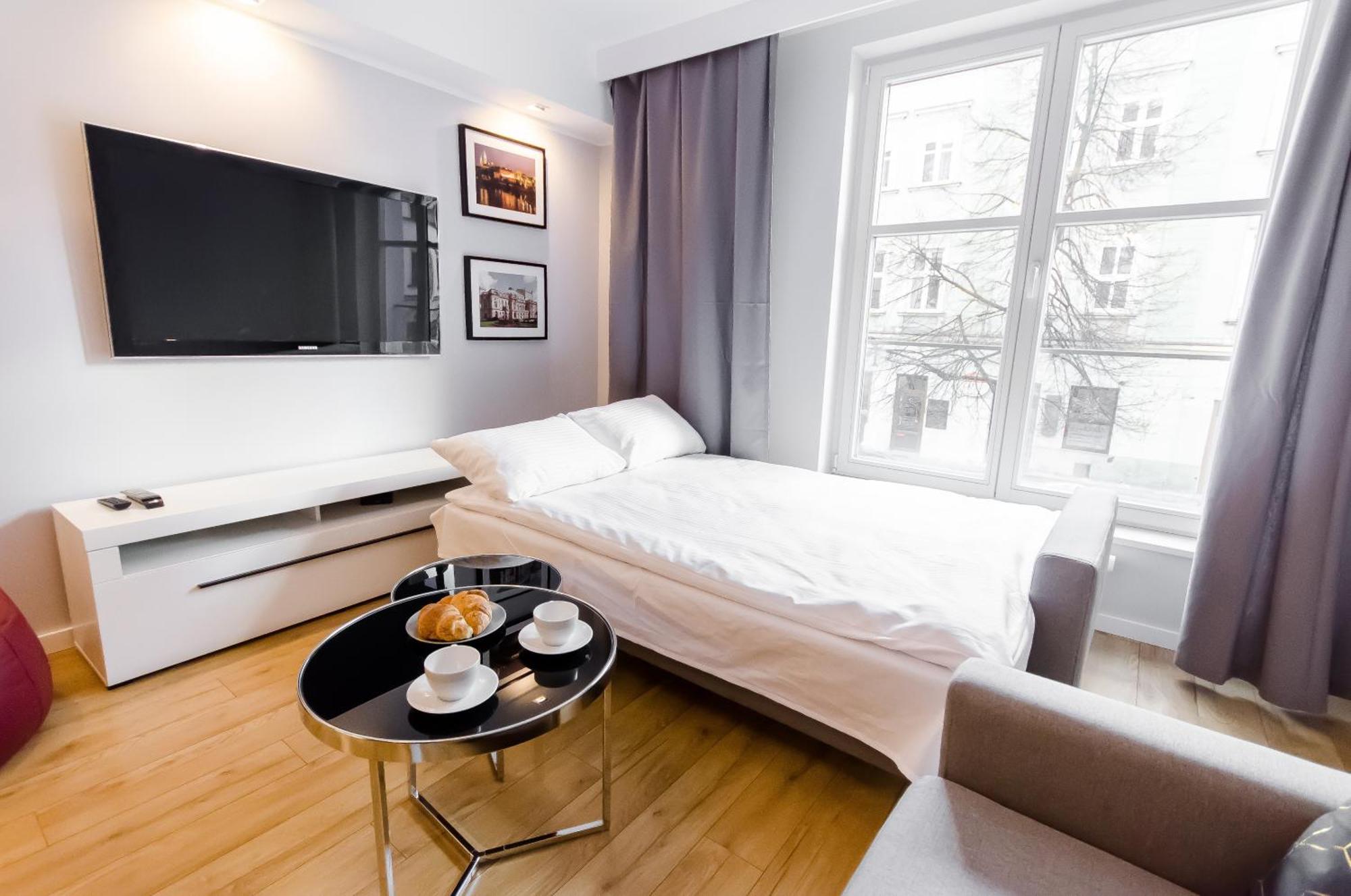 Old Town Premium Queen'S Apartments Krakow Room photo